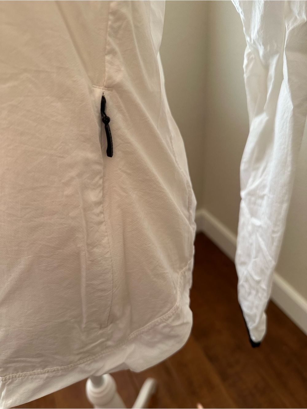 Athleta Nylon Jacket - Picture 5 of 8